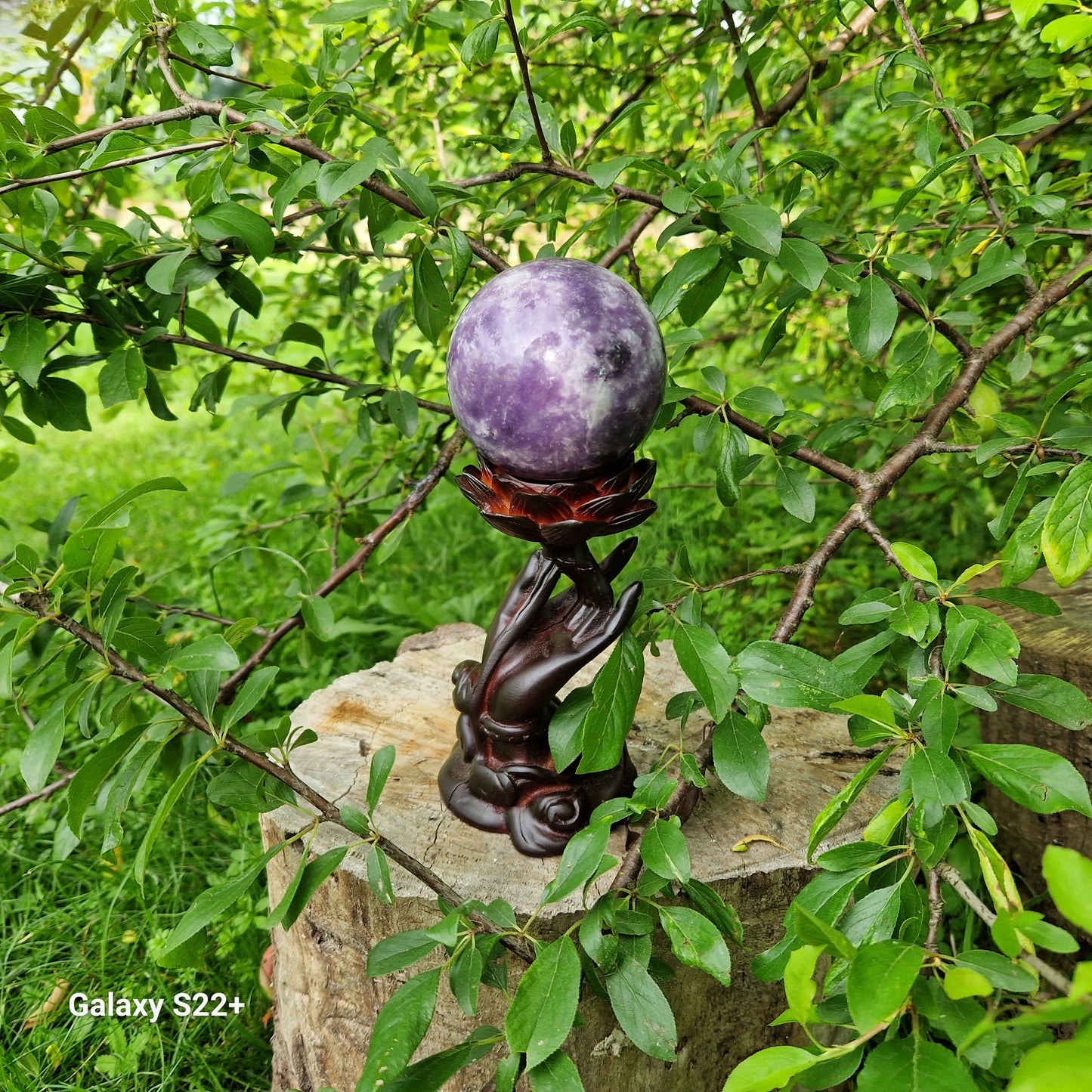 Sfera lepidolite pietra naturale