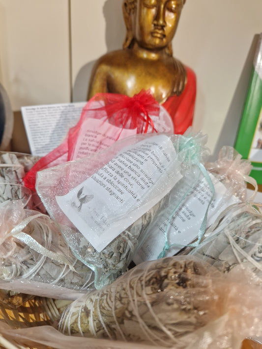 Smudge di salvia bianca