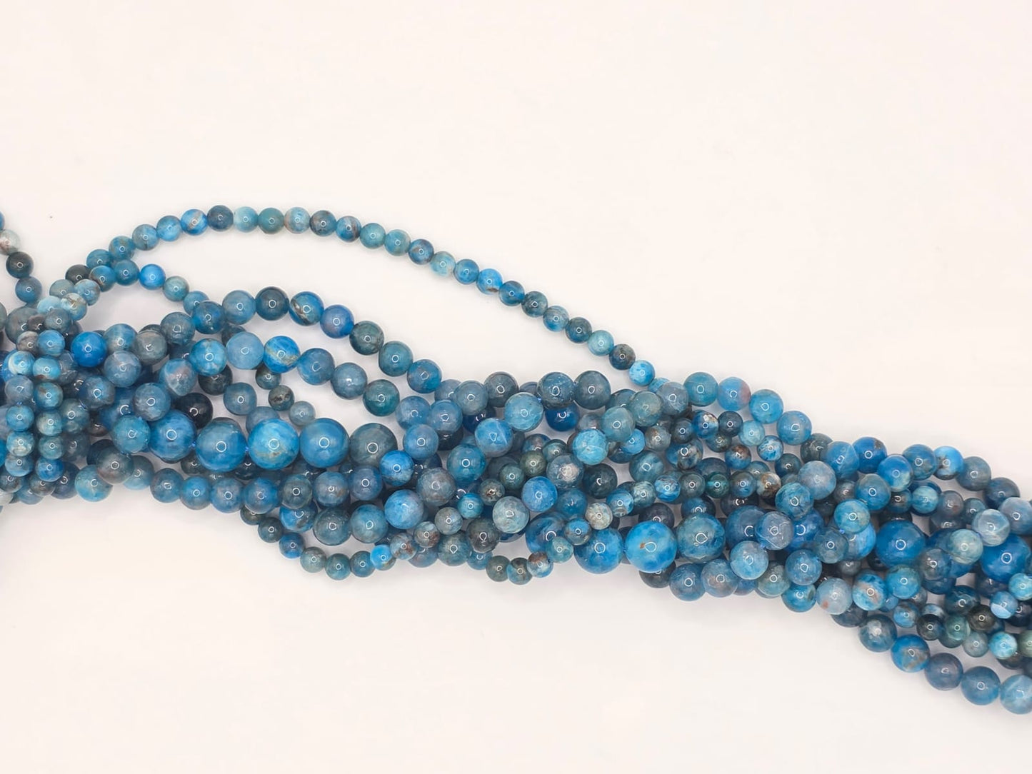 Apatite filo pietra naturale tondo liscio
