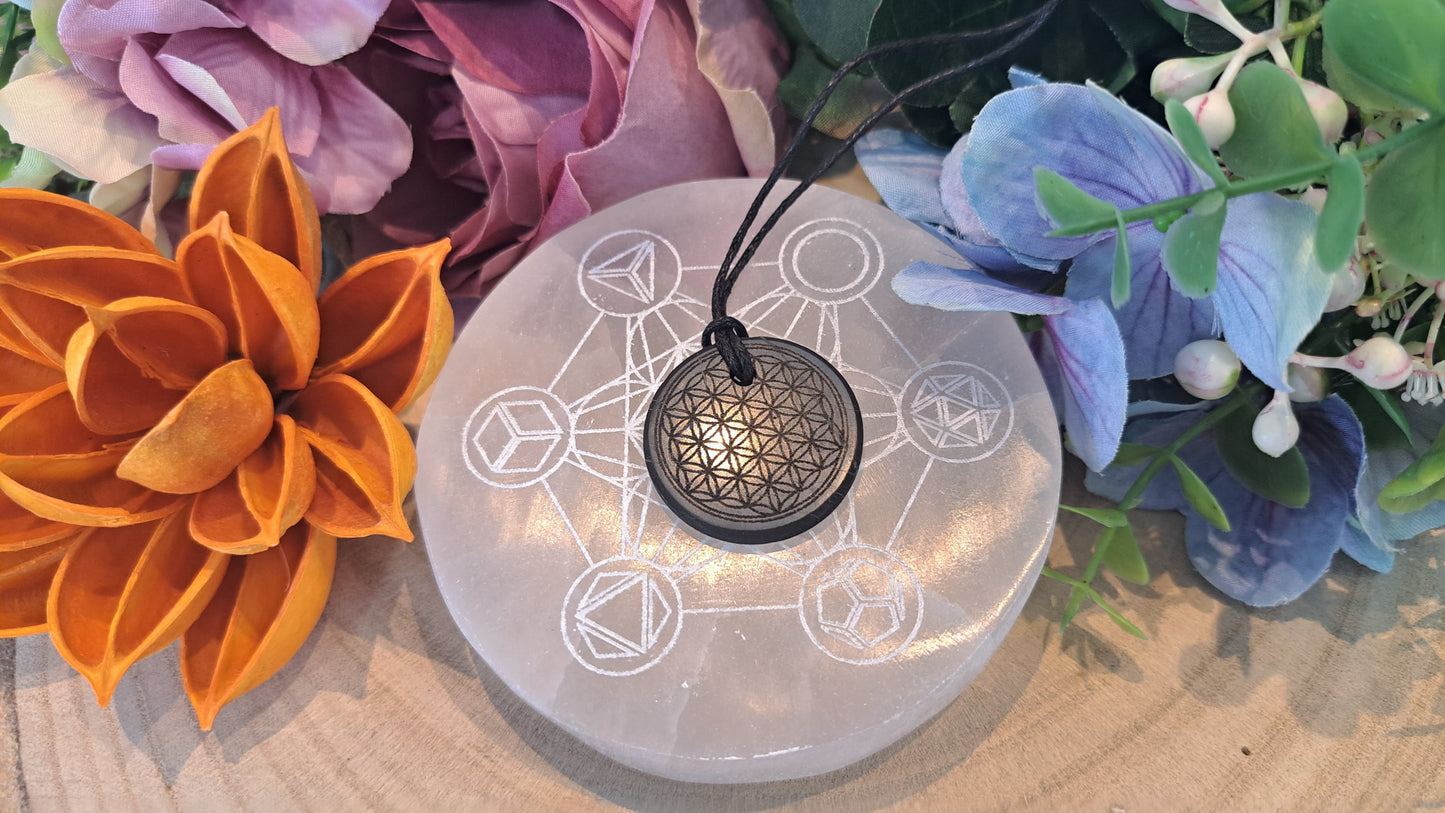 Ciondolo Fiore della Vita Shungite pietra naturale