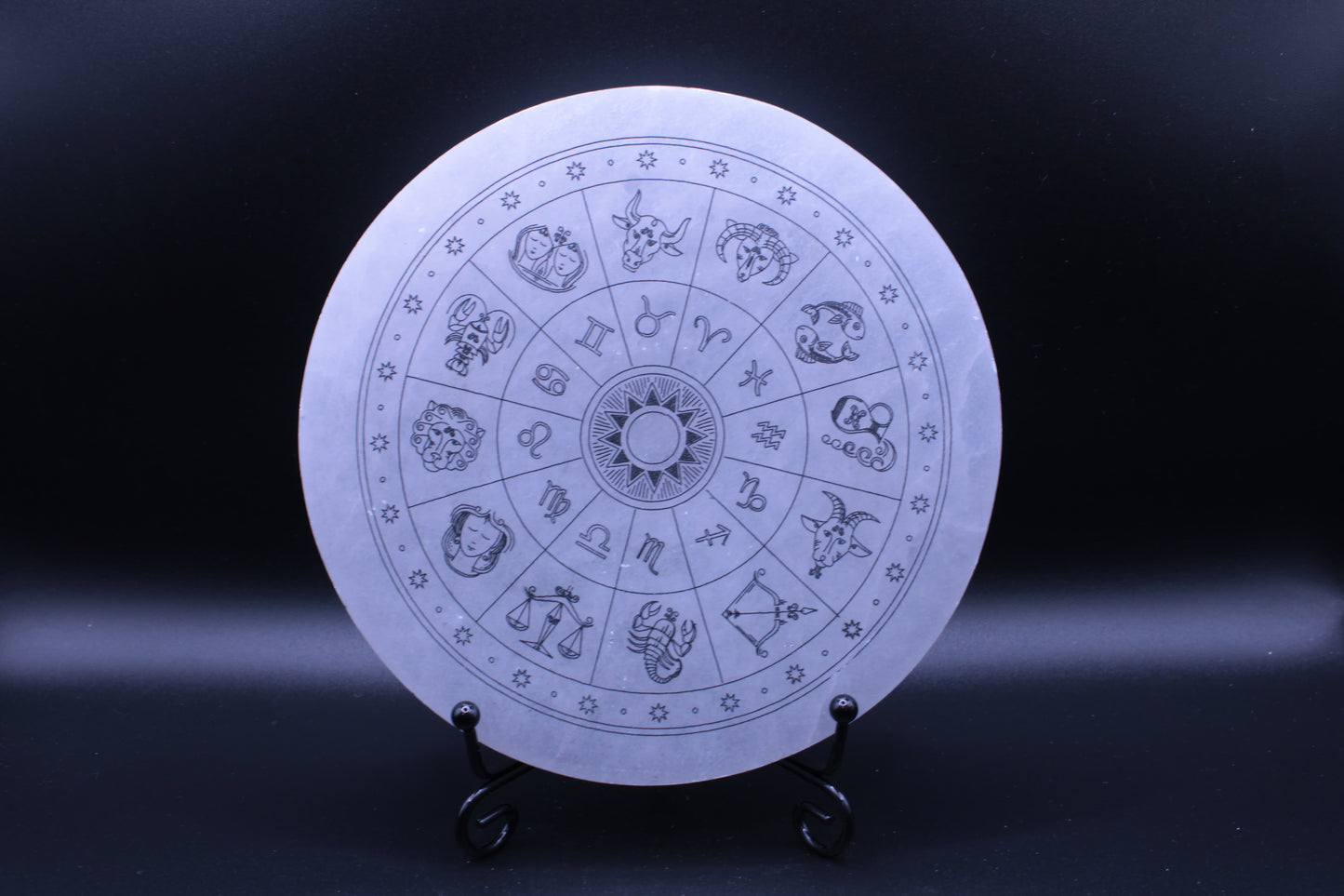 Piatto armonizzatore Selenite pietra naturale Segni zodiacali nero
