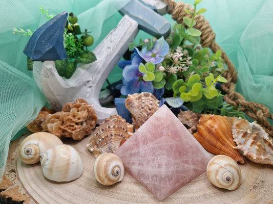 Piramide Quarzo Rosa pietra naturale