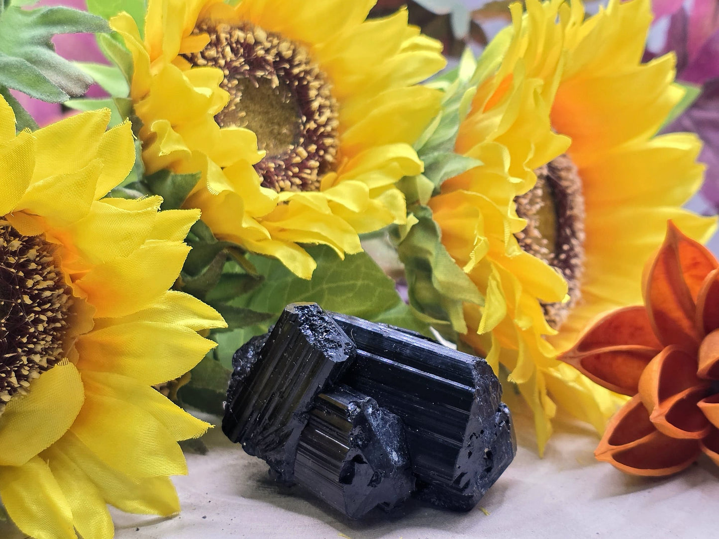 tormalina nera grezza