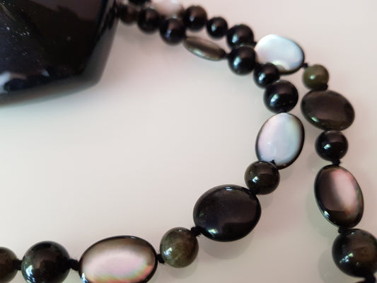 Collana Lady Hawke Ossidiana Nera e Madreperla