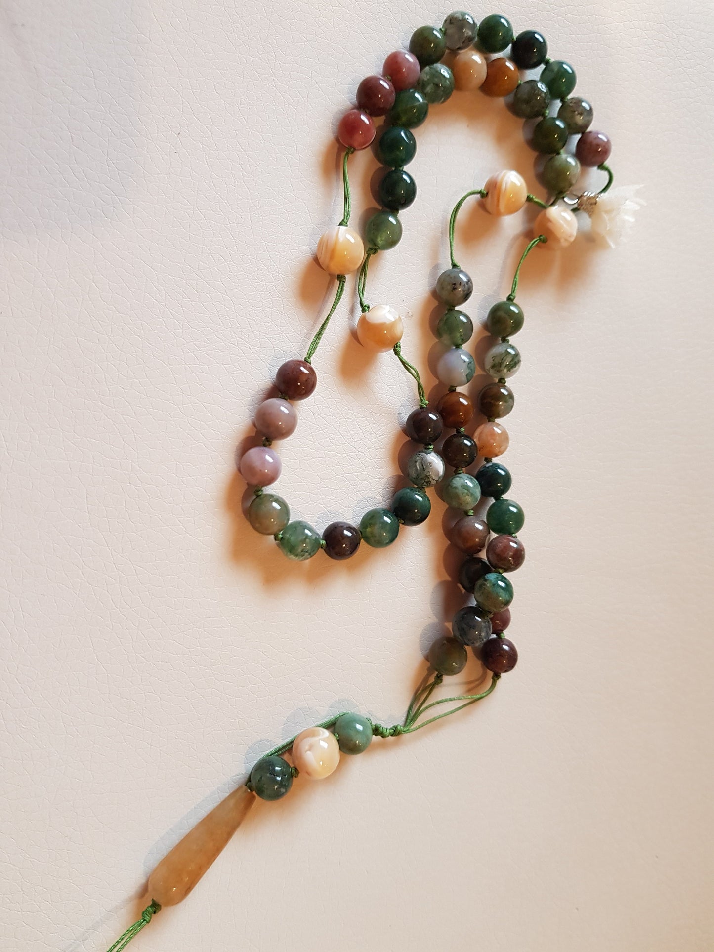 Rosario Agata muschiata e madreperla