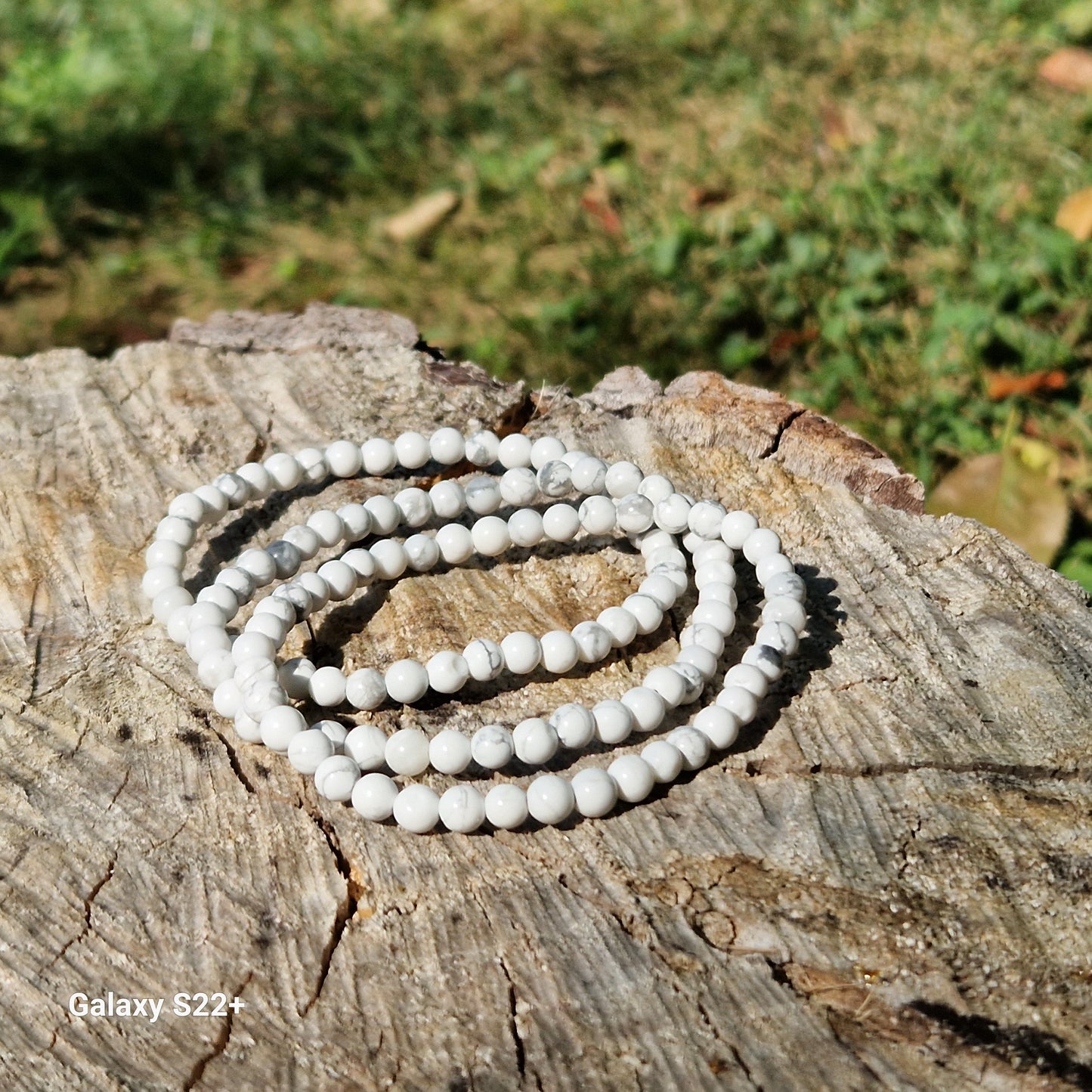 Bracciale 4 mm magnesite pietra naturale