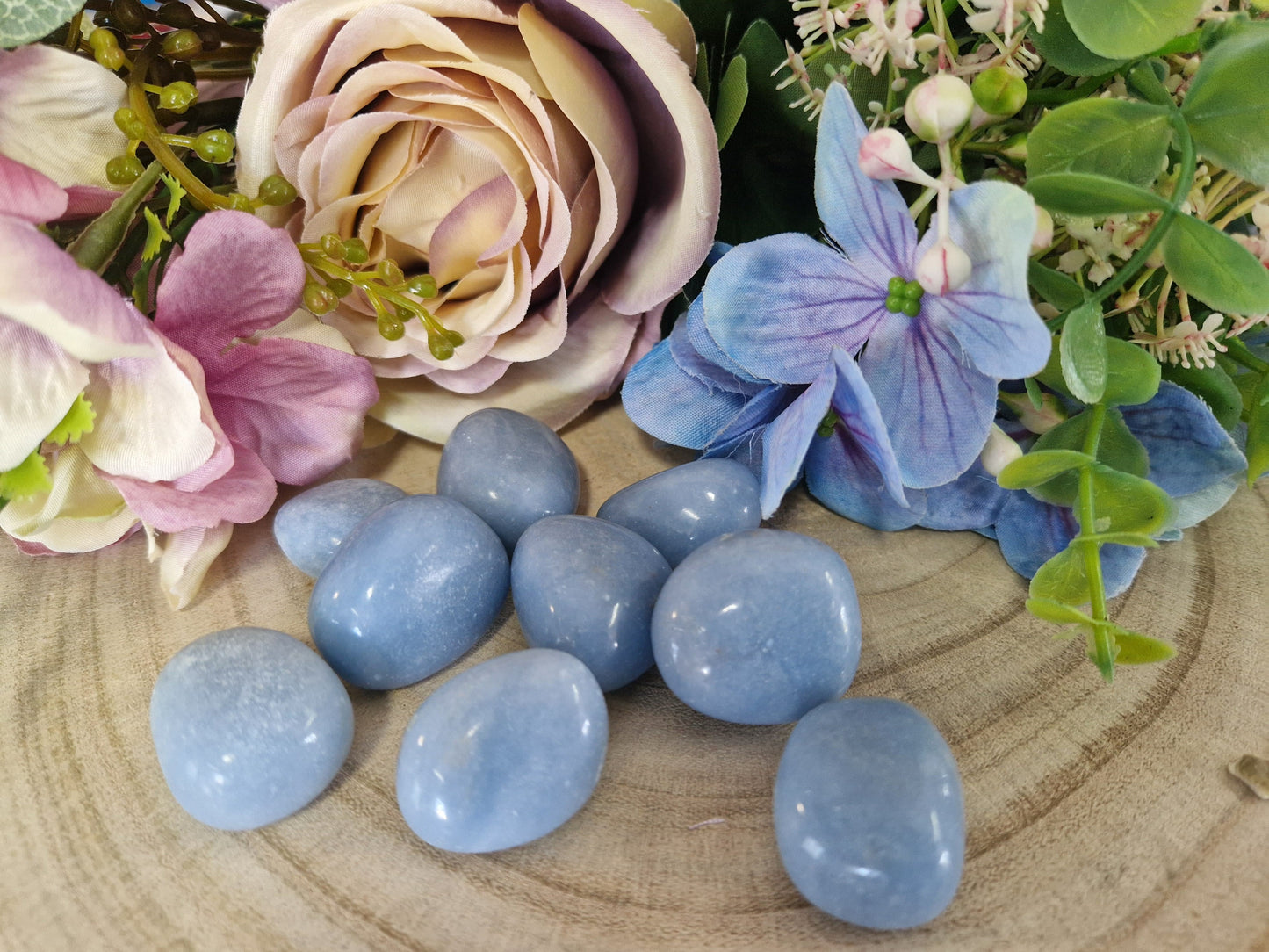 Angelite pietra naturale burattata