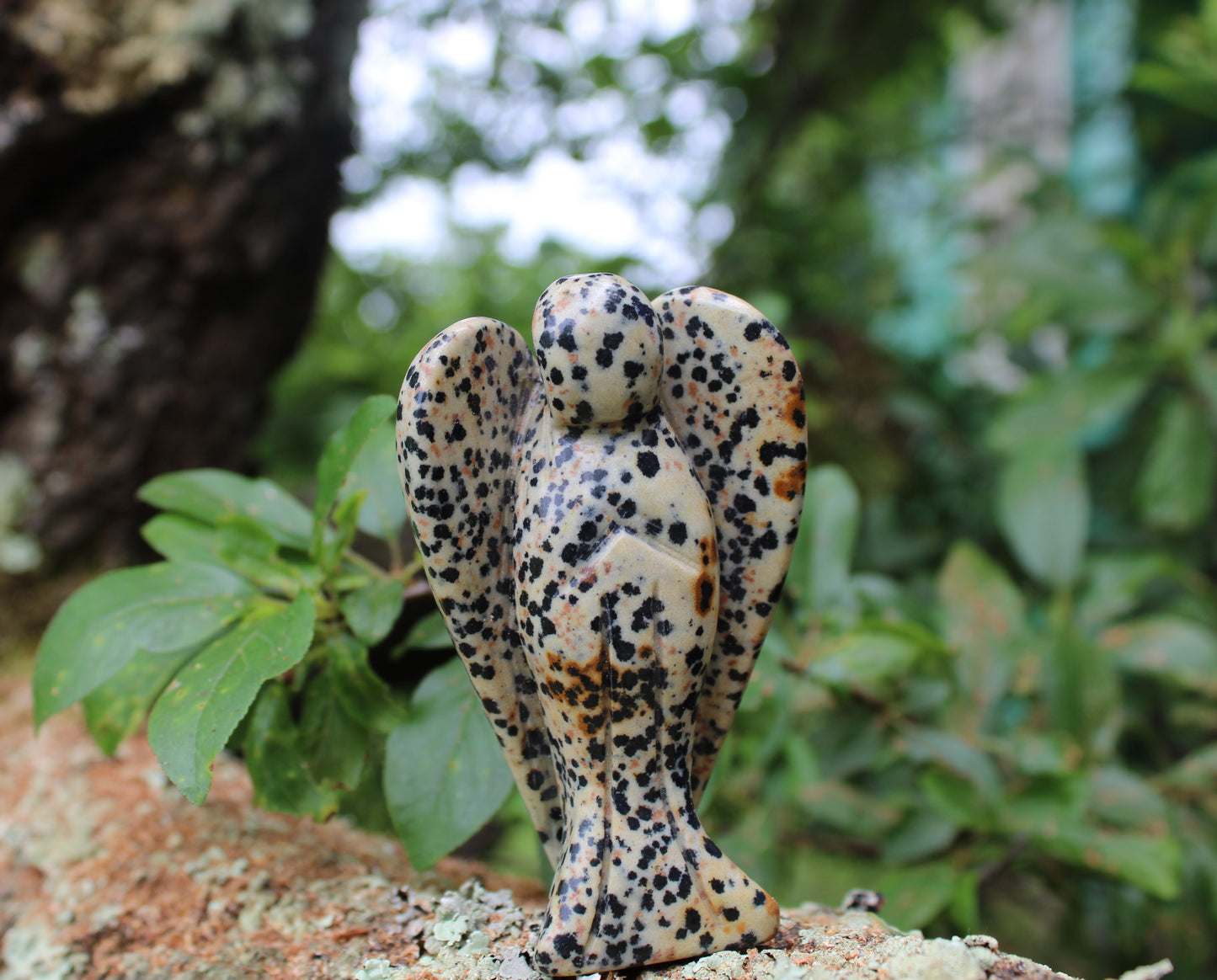 Angelo in pietra naturale diaspro dalmata