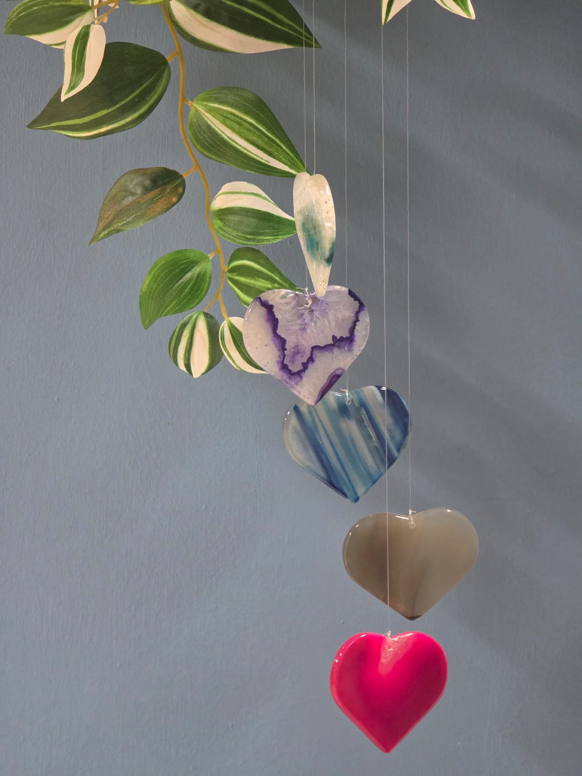 Campana a vento cuori in pietra