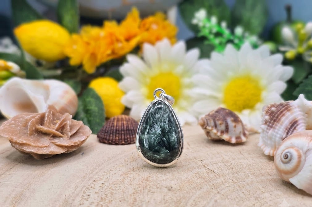 Ciondolo Serafinite su argento 