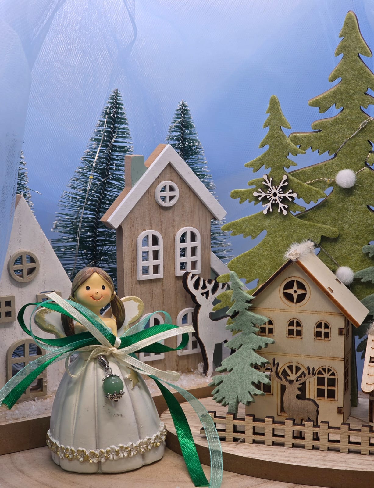 Figurina angioletto con ciondolo pietra naturale avventurina verde