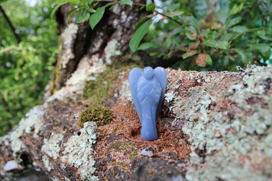 Angelo in pietra naturale angelite