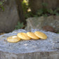 Smooth stone calcite gialla pietra naturale