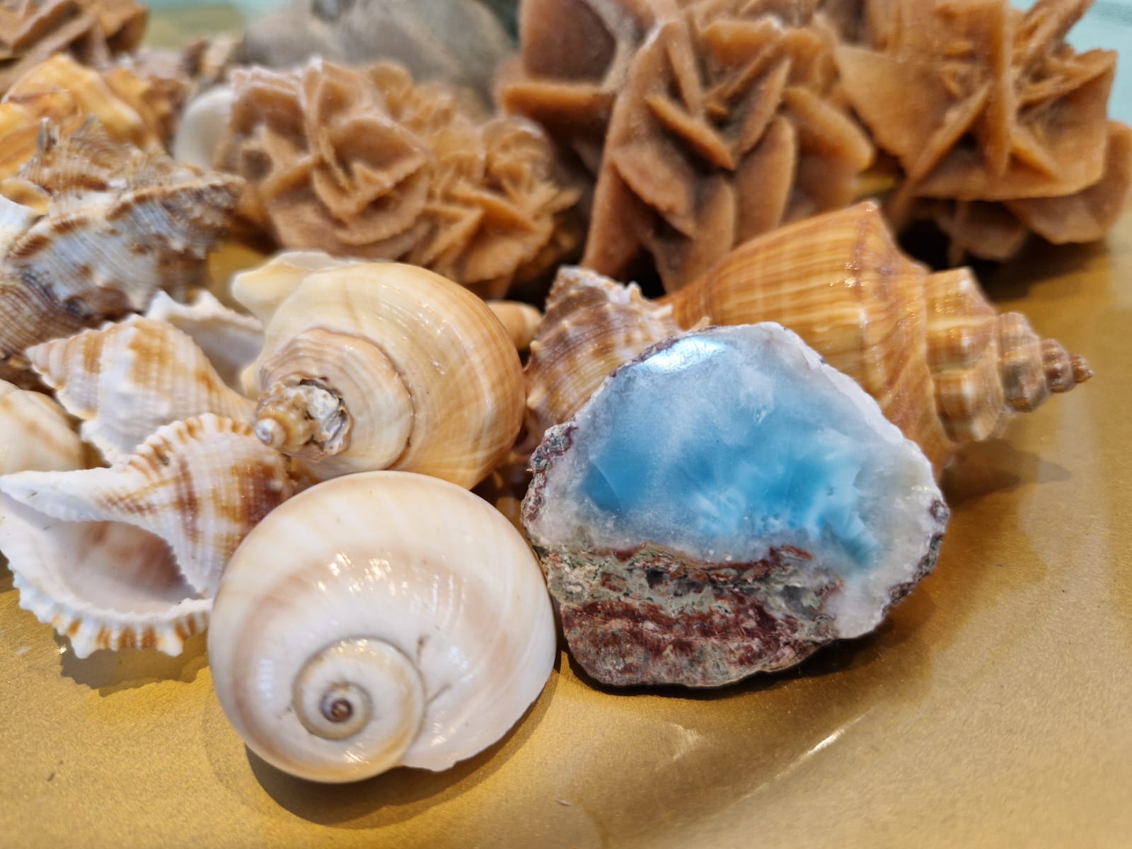 Larimar levigato pietra naturale 14.2