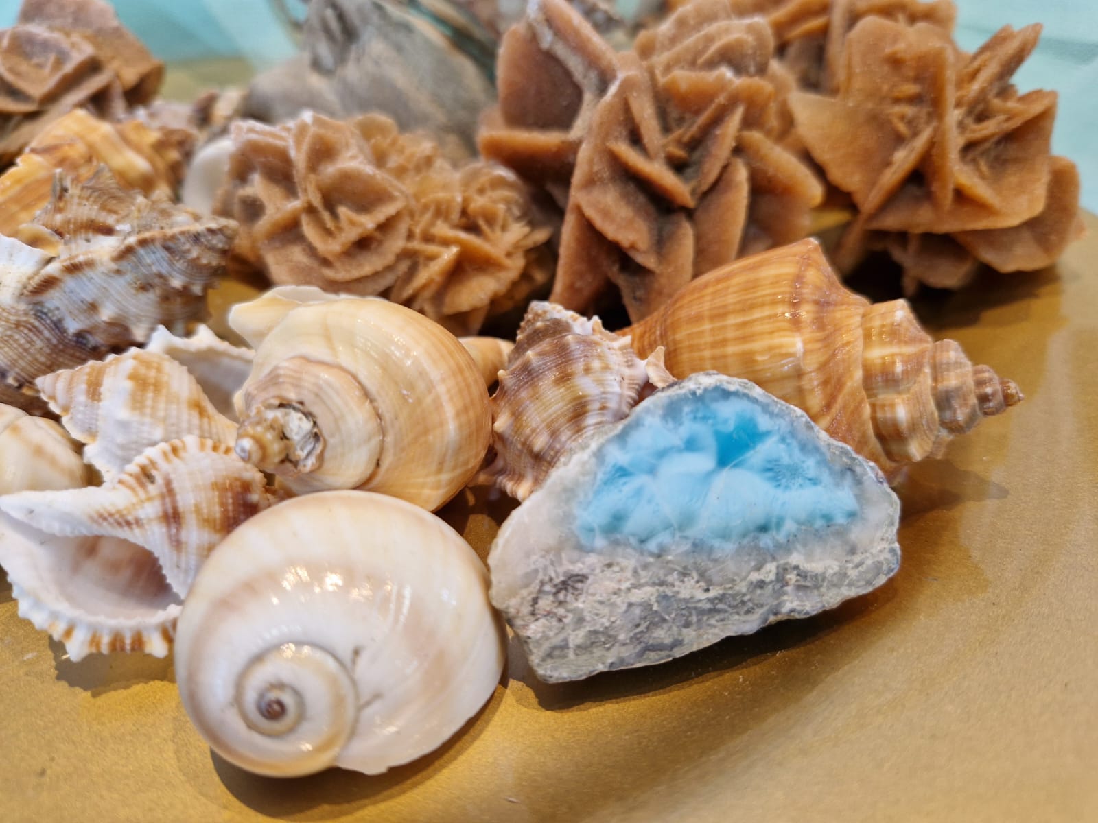 Larimar levigato pietra naturale 14.3