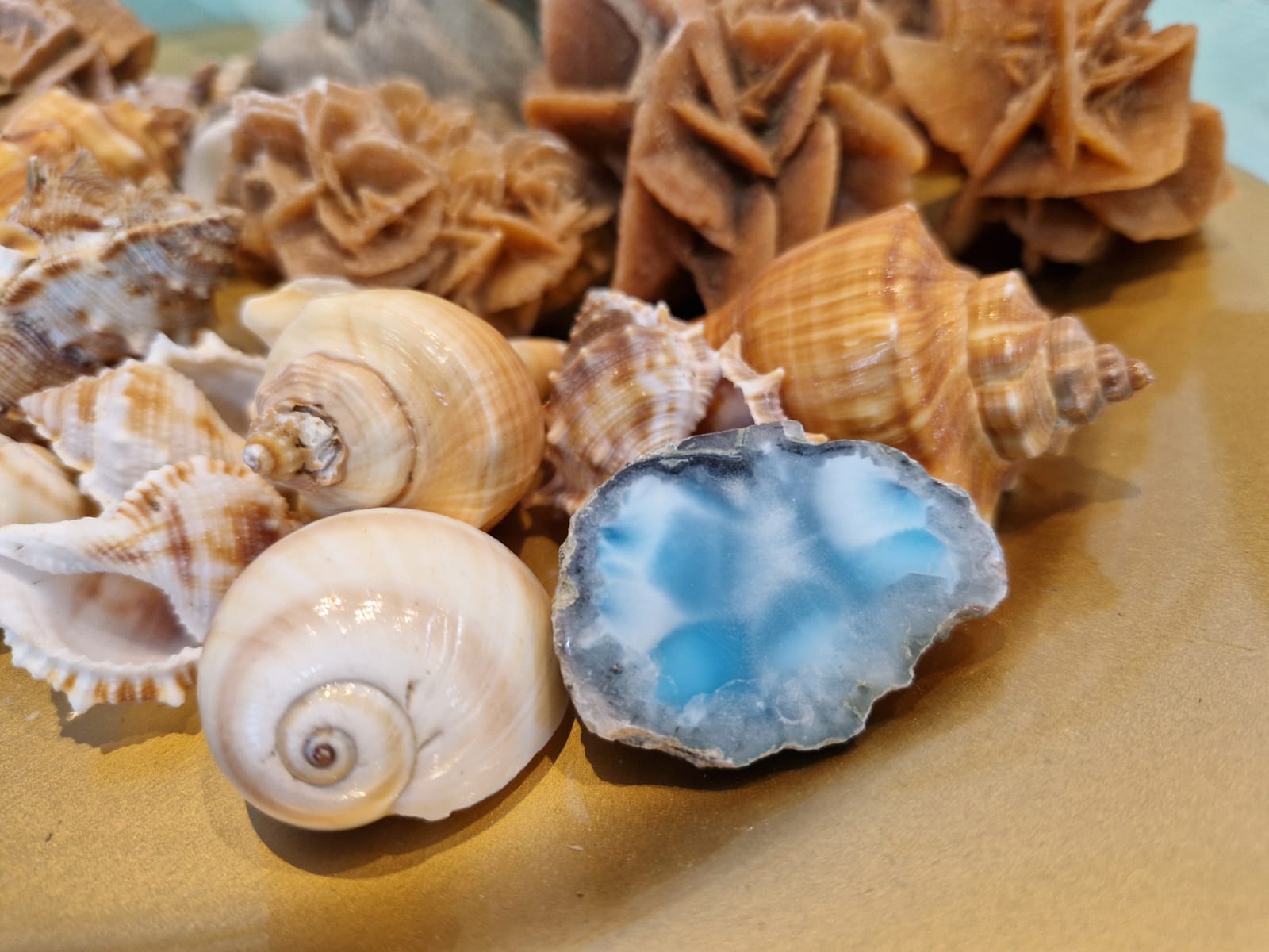 Larimar levigato pietra naturale 14.4