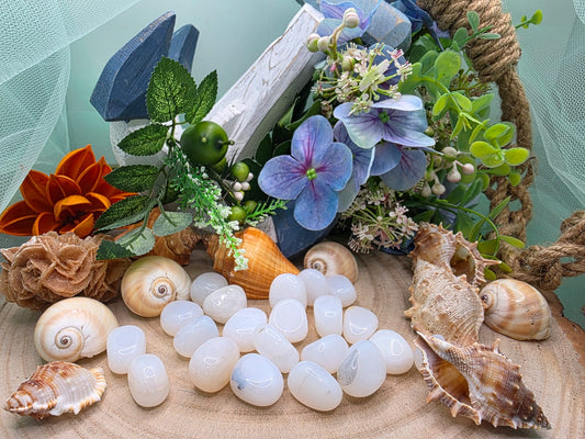 Opale bianco pietra naturale burattata
