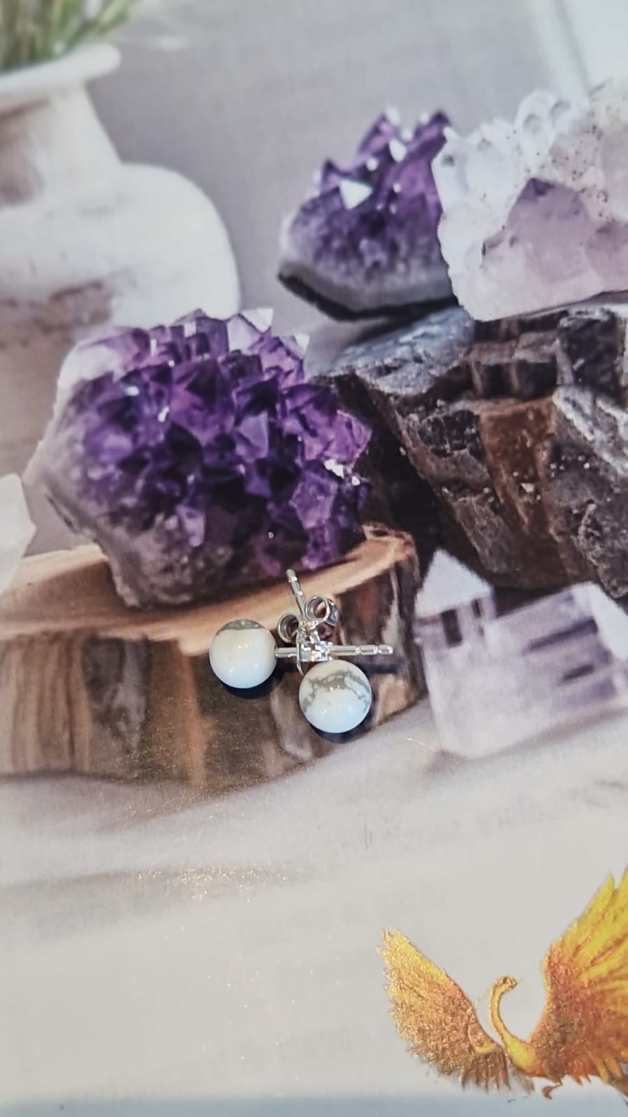 Orecchini perno 6mm Magnesite naturale 