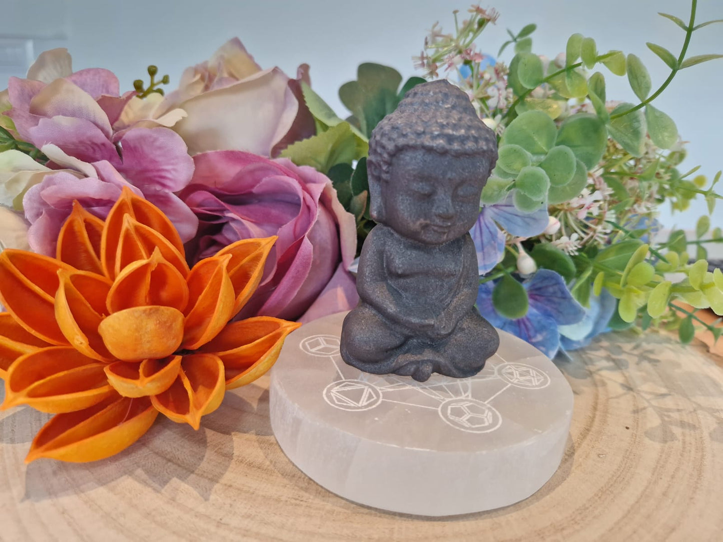 Shungite Buddha in pietra naturale