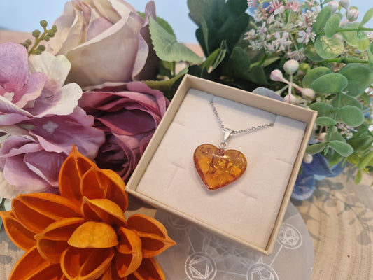 Ciondolo Cuore Ambra naturale