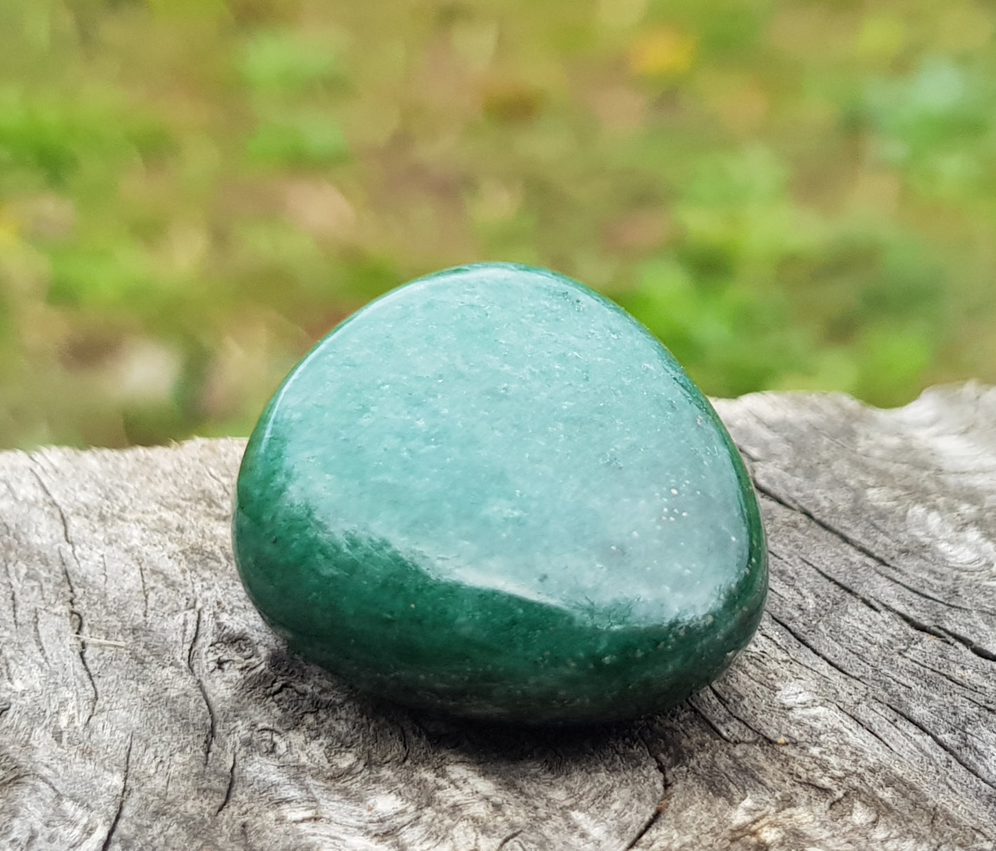 Fuchsite verde pietra burattata media